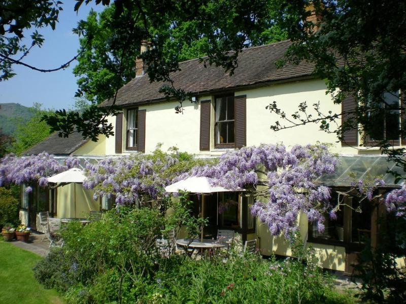 Holdfast Cottage Hotel Great Malvern Ngoại thất bức ảnh